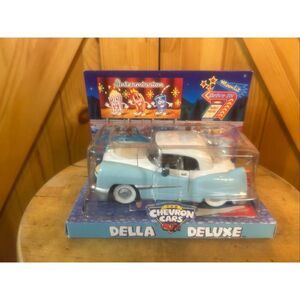 The Chevron Collectible Cars Della Deluxe (6072)